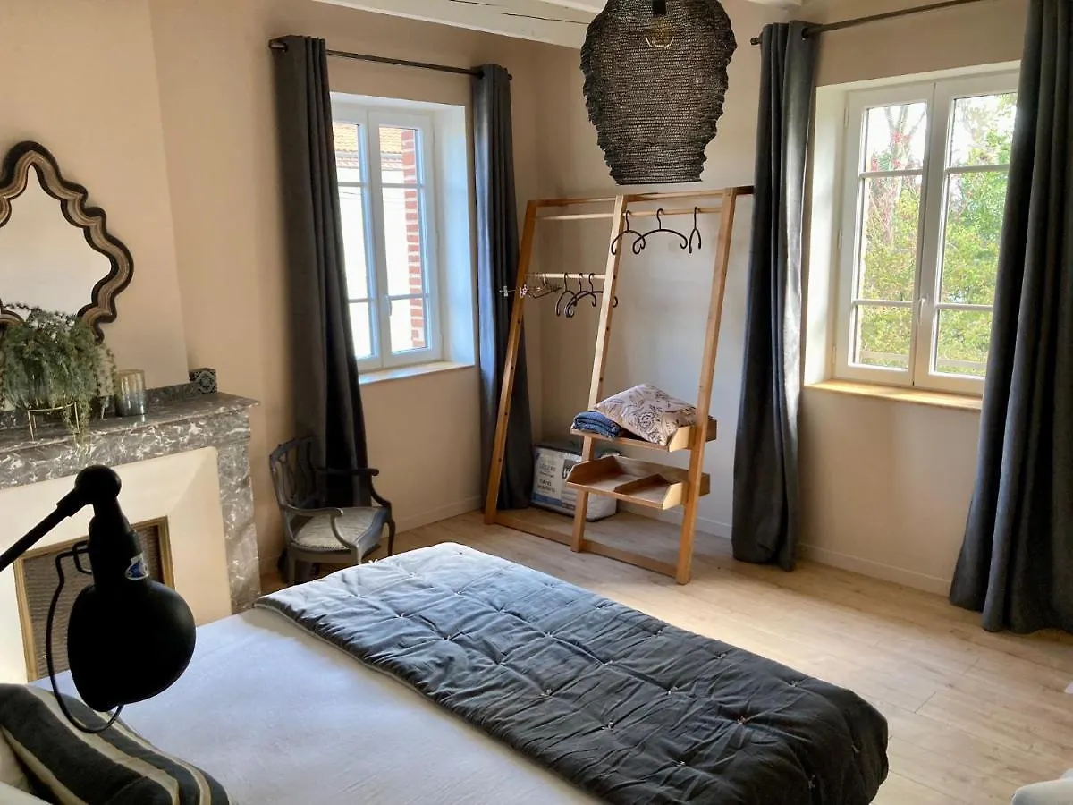 16 Bis-Gite-Hotel-Appartement Marssac-sur-Tarn Appartement