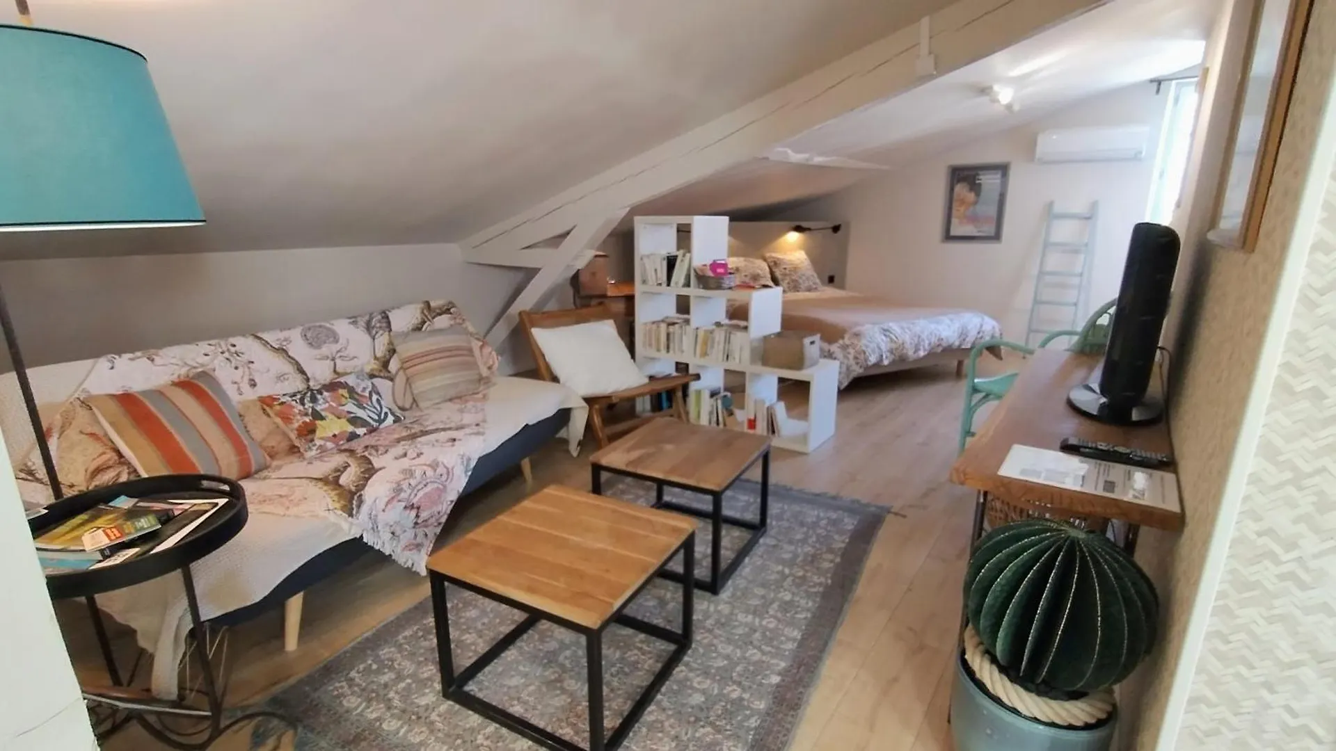 16 Bis-Gite-Hotel-Appartement Marssac-sur-Tarn France