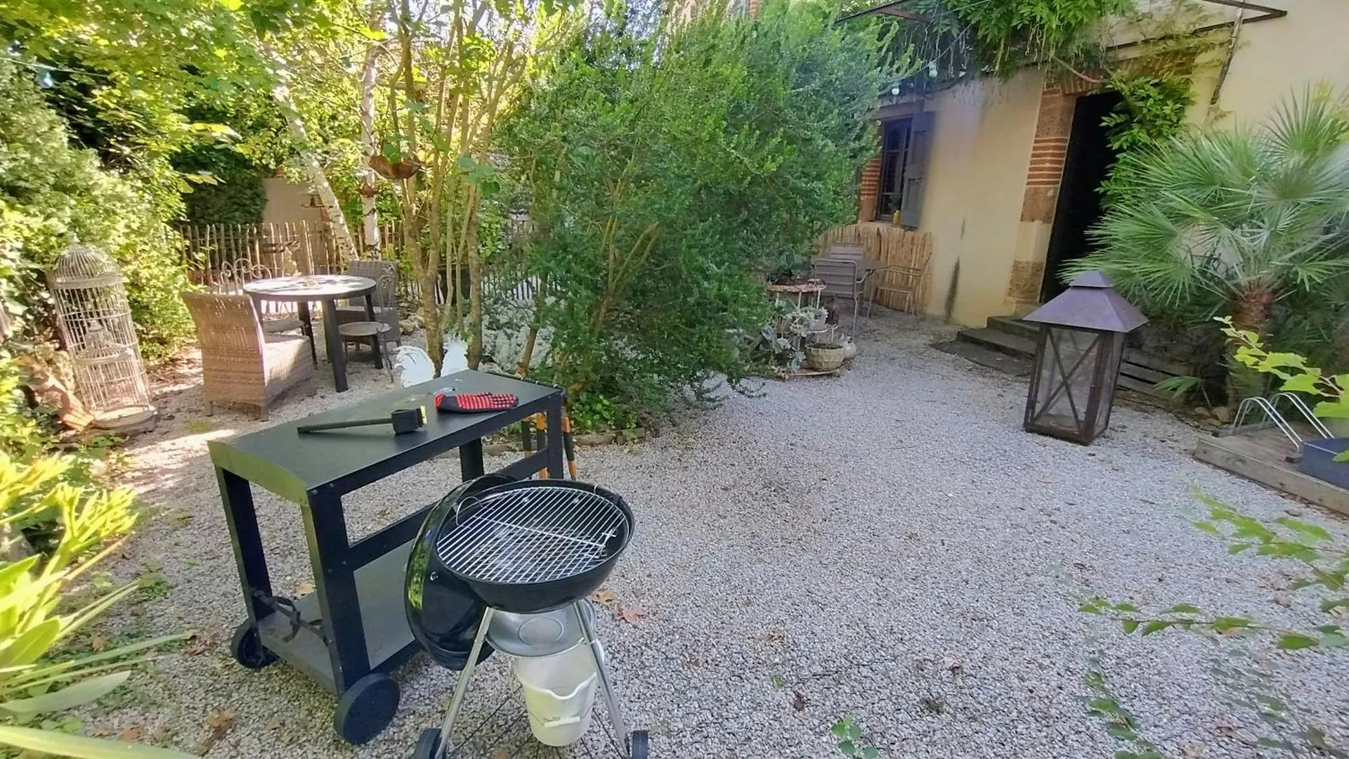 16 Bis-Gite-Hotel-Appartement Marssac-sur-Tarn