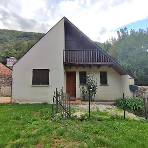 Hébergement de vacances Le Chant De La Pique, Maison T4, Jardin, Parking Gratuit, Wifi, 6 Personnes, Bagnères-de-Luchon