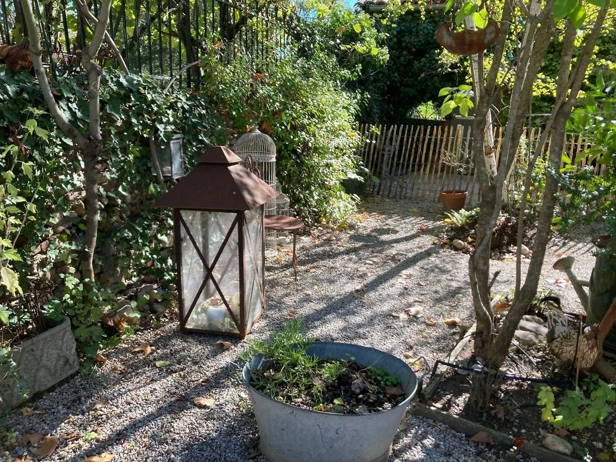 16 Bis-Gite-Hotel-Appartement Marssac-sur-Tarn