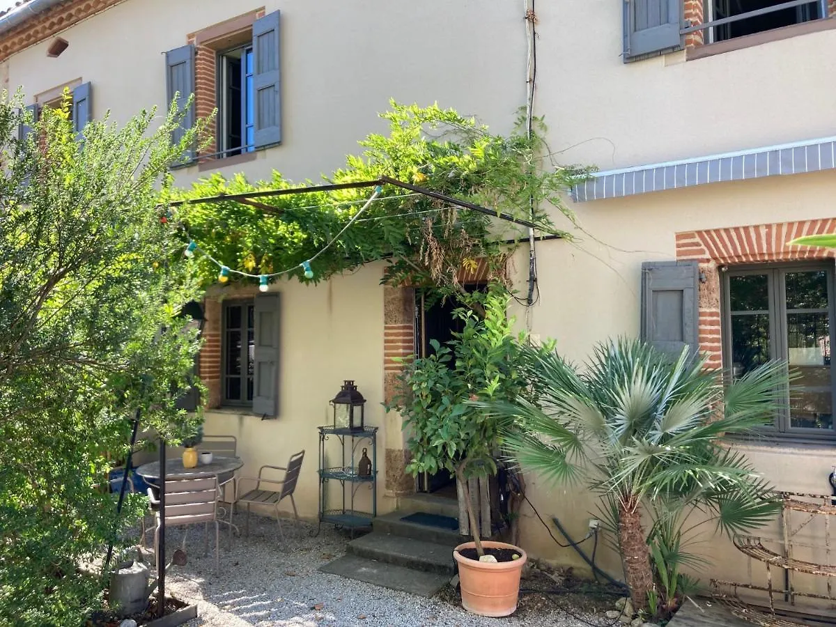 16 Bis-Gite-Hotel-Appartement Marssac-sur-Tarn France