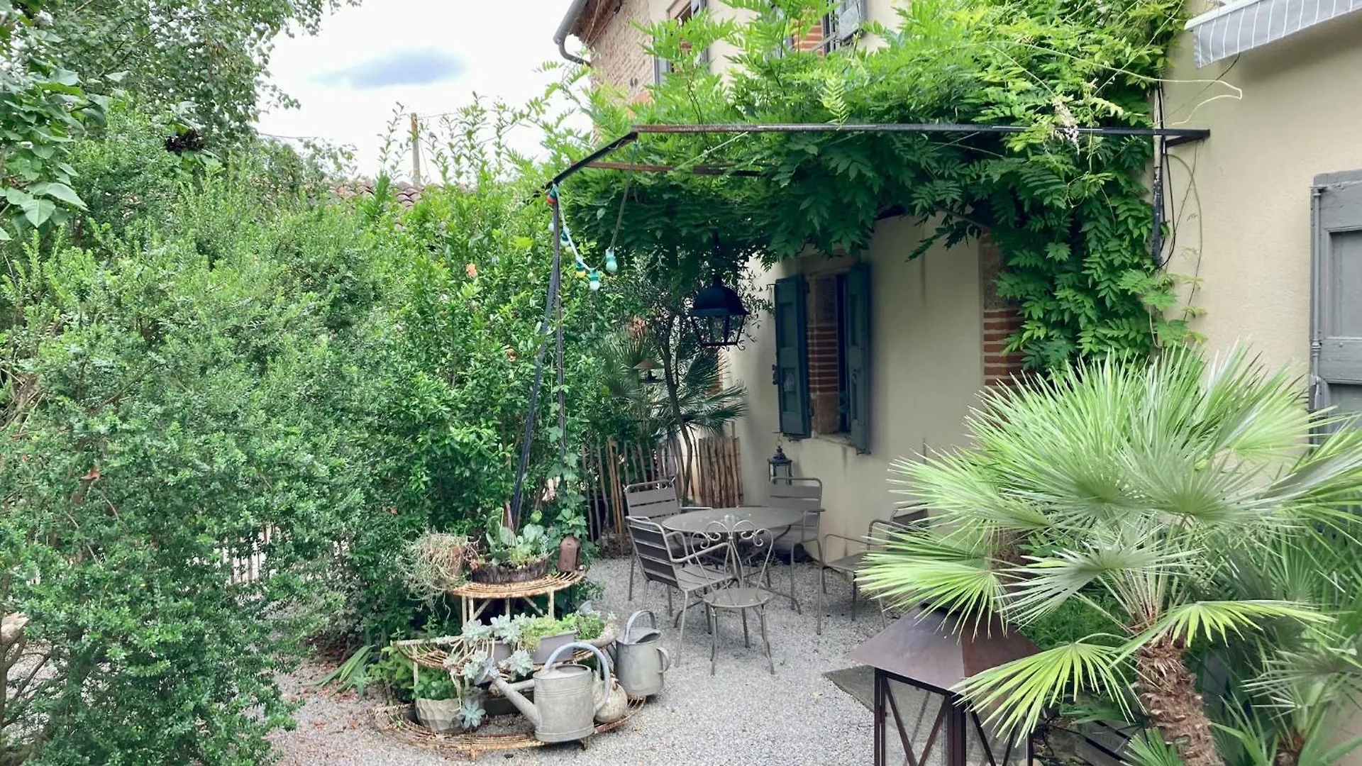 16 Bis-Gite-Hotel-Appartement Marssac-sur-Tarn France